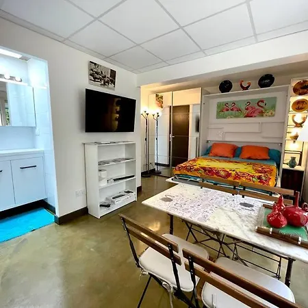 Jolie App Centre Remparts Patio Apartament