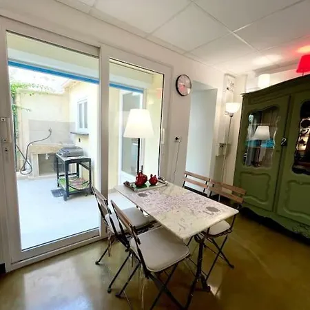 Jolie App Centre Remparts Patio *