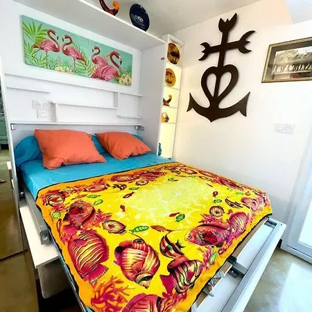 Jolie App Centre Remparts Patio Apartament
